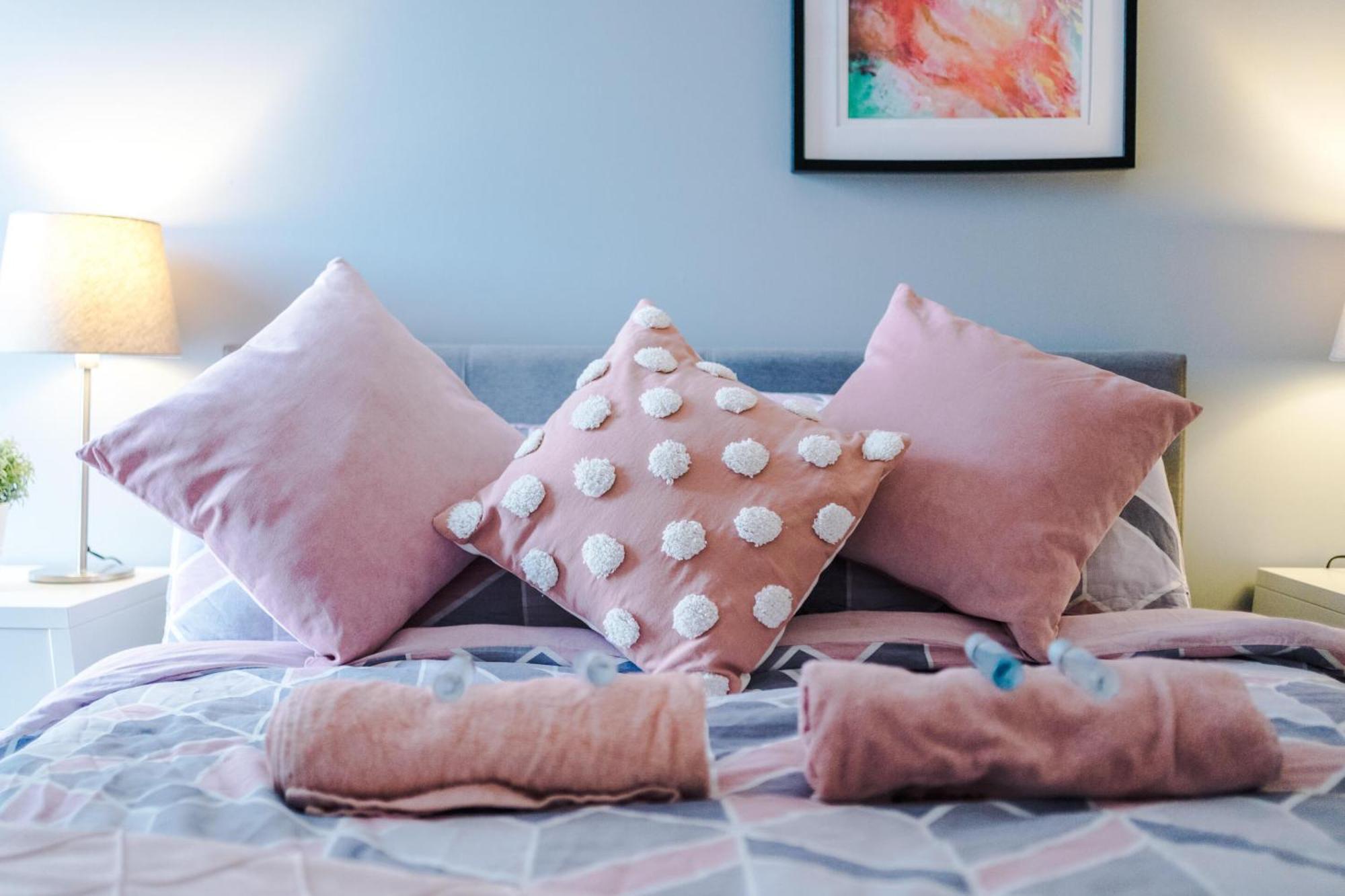 Opp Liverpool - Perfect For Contractors And Travellers, Big Savings Booking 4 Nights Or More! Apartment Bagian luar foto